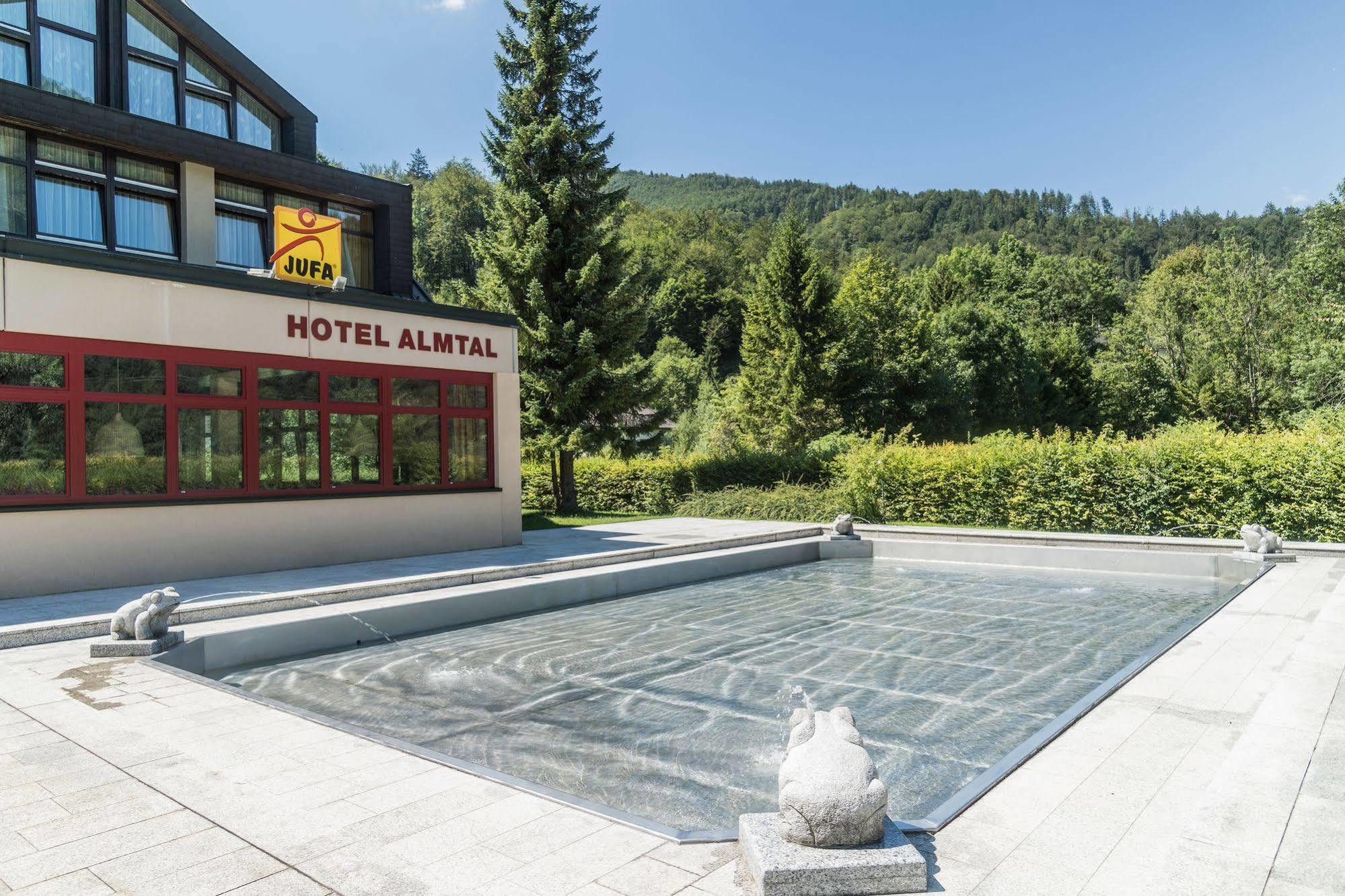 Jufa Hotel Grunau Im Almtal Exterior photo